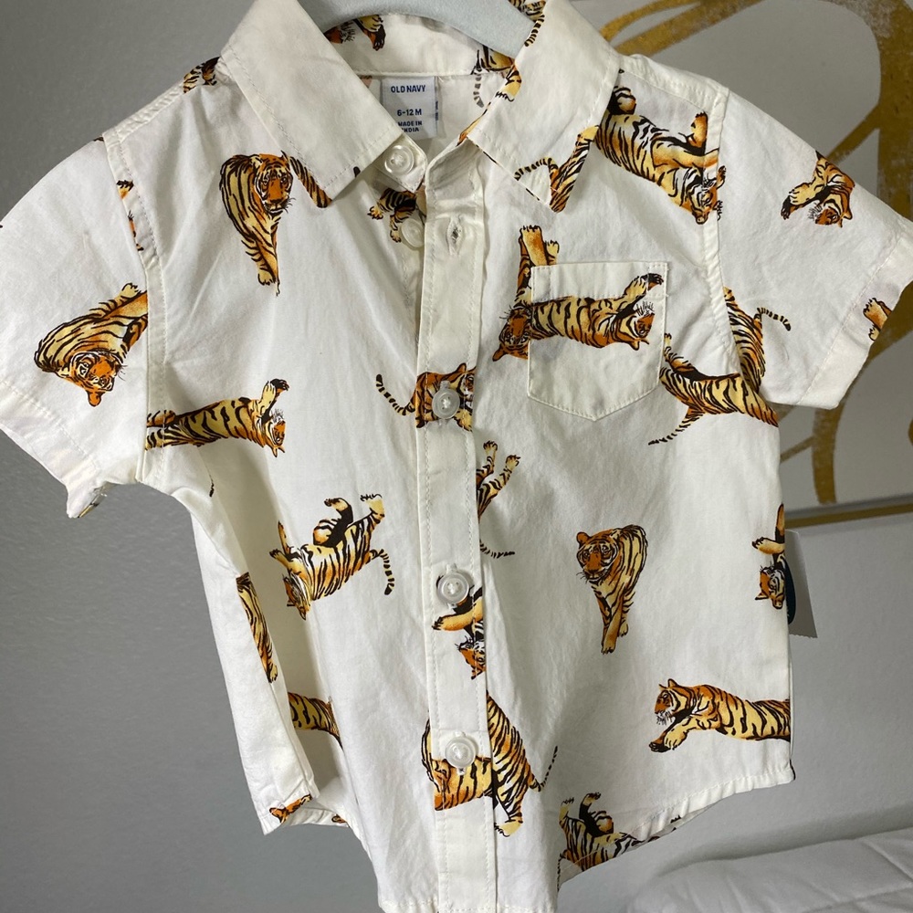 Old navy boys shirt